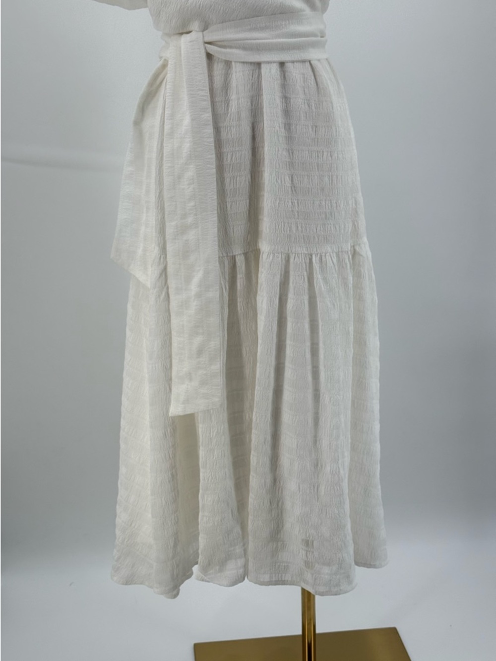 ASTR The Label White Puff Sleeve Midi Romantic Tiered Summer Dress, Square Neck - Picture 8 of 16